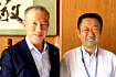 伊藤議員と石川市長と市議団の写真：エンターすると大きくなります